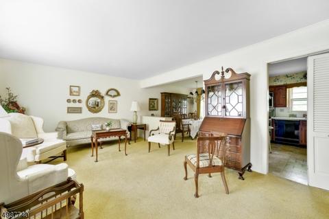 75 Jefferson Ter, Springfield, NJ 07081 photo 3