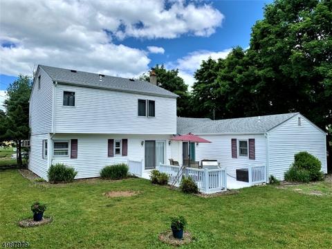 12 Douglas Way, Wayne, NJ 07470 photo 3