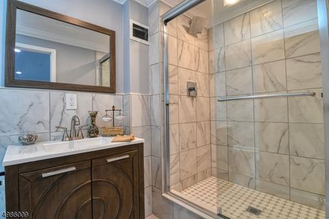 20 Glen Rd, Bound Brook, NJ 08805 photo 17