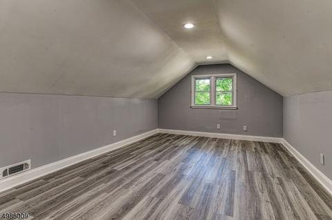 20 Glen Rd, Bound Brook, NJ 08805 photo 10