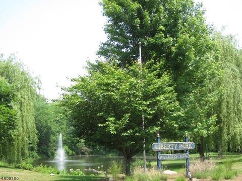 18 Cherry Ln, Upper Saddle River, NJ 07458 photo 23