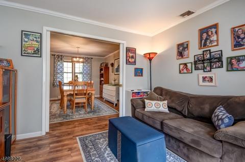 13 Rolling View Dr, Hackettstown, NJ 07840 photo 9