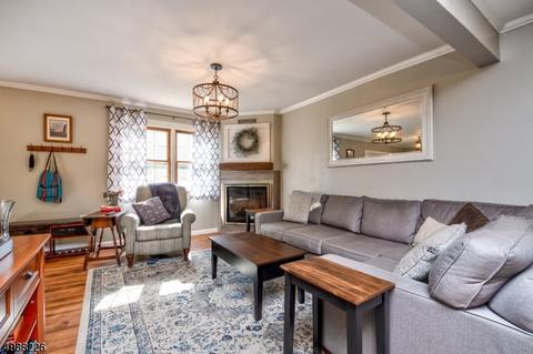 13 Rolling View Dr, Hackettstown, NJ 07840 photo 6