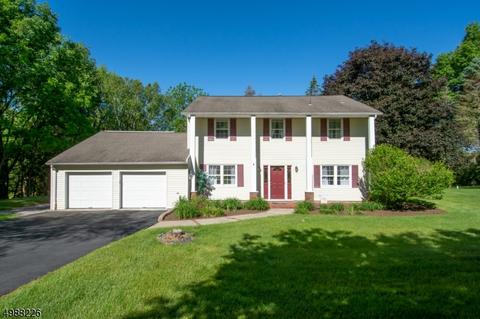 13 Rolling View Dr, Hackettstown, NJ 07840 photo 2