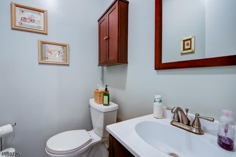 13 Rolling View Dr, Hackettstown, NJ 07840 photo 14