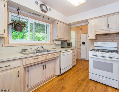 103 Myrtle Ave, Millburn, NJ 07041 photo 5