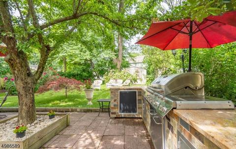 156 S Maple Ave, Springfield, NJ 07081 photo 24