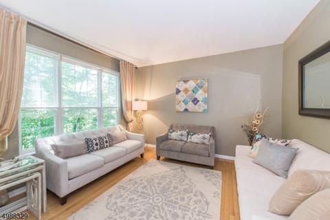24 Cambridge Pl, Wayne, NJ 07470 photo 11