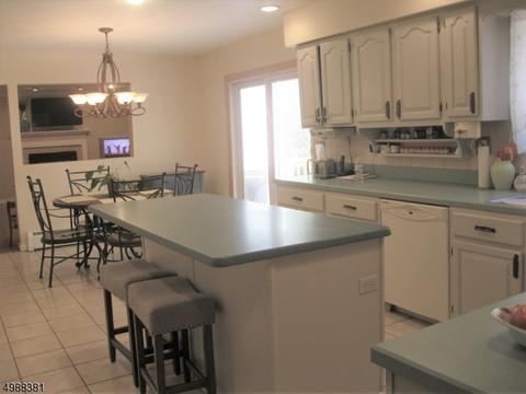 5 Tulip Ter, Wayne, NJ 07470 photo 11