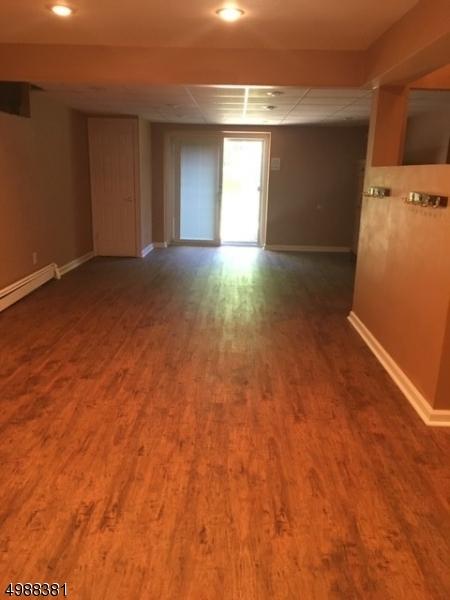 5 Tulip Ter, Wayne, NJ 07470 photo 17