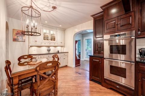 194 Springfield Ave, Summit, NJ 07901 photo 9