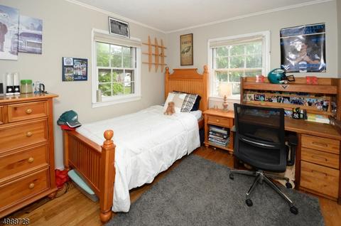21 Beechwood Dr, Wayne, NJ 07470 photo 14