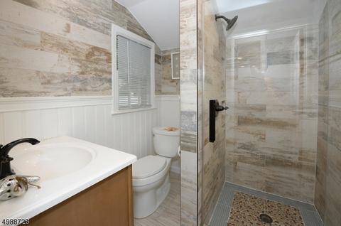 21 Beechwood Dr, Wayne, NJ 07470 photo 11