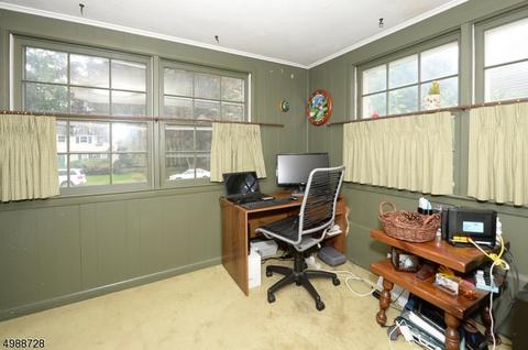 21 Beechwood Dr, Wayne, NJ 07470 photo 4