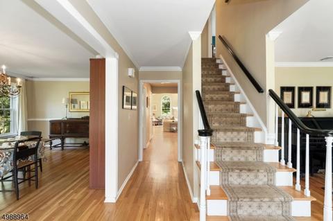 37 Maple Ave, Mendham, NJ 07945 photo 3
