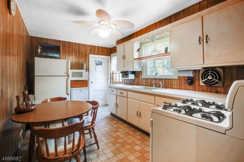 357 Mountain Ave, Springfield, NJ 07081 photo 9