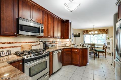 128 Easedale Rd, Wayne, NJ 07470 photo 9