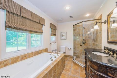 35 Phoenix Dr, Mendham, NJ 07945 photo 18