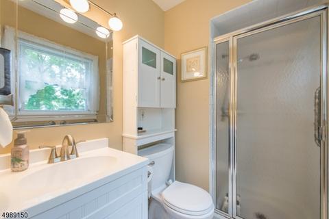 11 Eldorado Dr, Wayne, NJ 07470 photo 12