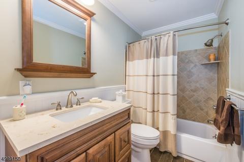 11 Eldorado Dr, Wayne, NJ 07470 photo 9