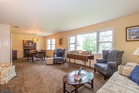 11 Eldorado Dr, Wayne, NJ 07470 photo 4