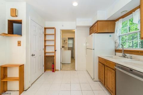 353 Daniel St, Dover, NJ 07801 photo 8