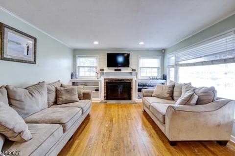 76 Fieldstone Dr, Springfield, NJ 07081 photo 6