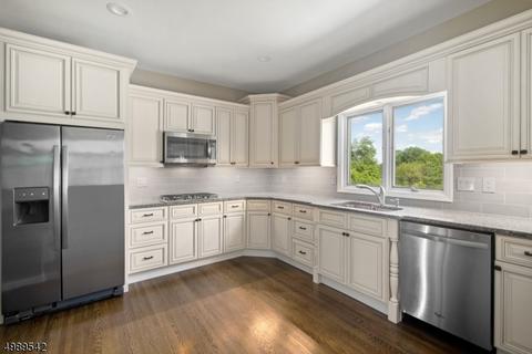 17 Ballantine Rd, Mendham, NJ 07945 photo 4