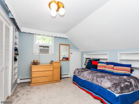 54 Laurel Dr, Wayne, NJ 07470 photo 15