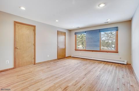 4 Maple Dr, Warren, NJ 07059 photo 10