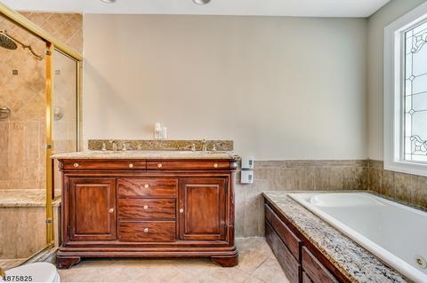 4 Maple Dr, Warren, NJ 07059 photo 8