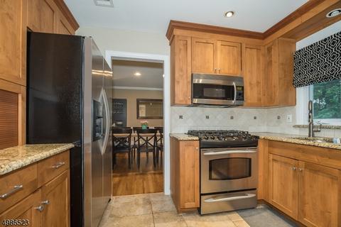 27 Sequoia Pl, Wayne, NJ 07470 photo 14