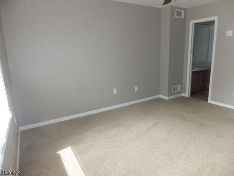 111 Brook Dr, Hackettstown, NJ 07840 photo 10