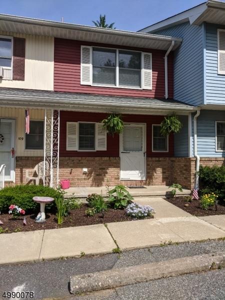 111 Brook Dr, Hackettstown, NJ 07840 photo 8