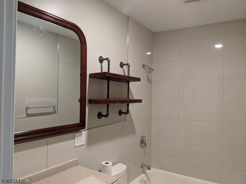 914 W 3rd St, Plainfield, NJ 07063 photo 9