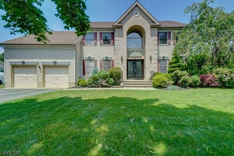 29 Gates Pl, Wayne, NJ 07470 photo 3
