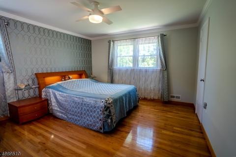 8 Sandra Ln, Wayne, NJ 07470 photo 11