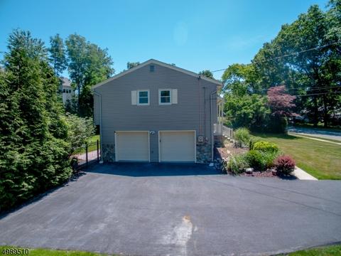 8 Sandra Ln, Wayne, NJ 07470 photo 25