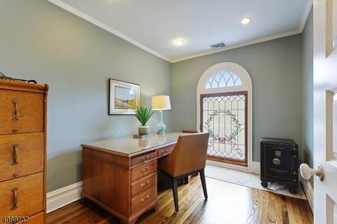 76 Christopher St, Montclair, NJ 07042 photo 17