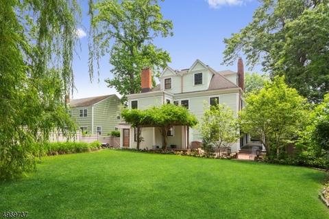 76 Christopher St, Montclair, NJ 07042 photo 24