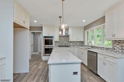 1537 Deer Path, Mountainside, NJ 07092 photo 3