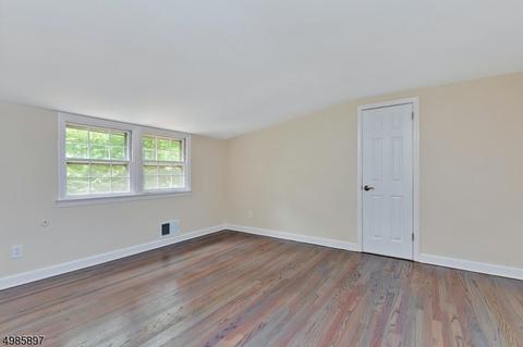 1537 Deer Path, Mountainside, NJ 07092 photo 10