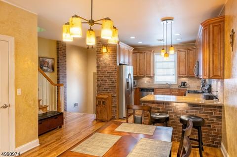 7 Doris Ln, Wallington, NJ 07057 photo 8