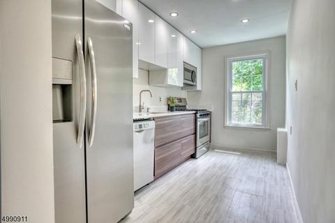 390 Morris Ave UNIT 8, Summit, NJ 07901 photo 4