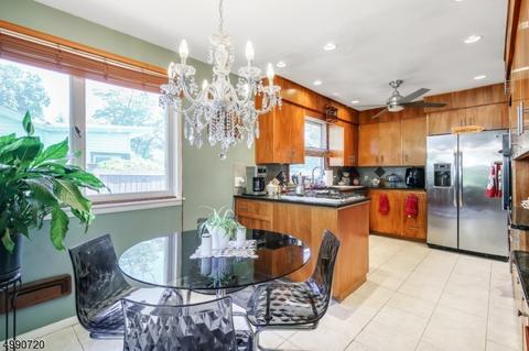 1094 Kenyon Ave, Plainfield, NJ 07060 photo 7