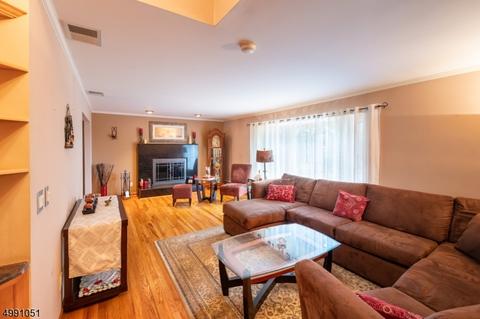 3 Howe Ave, Wayne, NJ 07470 photo 5