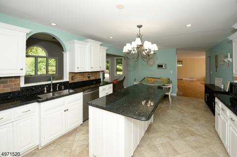 7 Pilgrim Way, Wayne, NJ 07470 photo 4