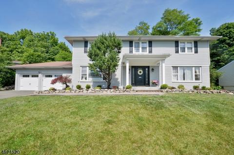 7 Pilgrim Way, Wayne, NJ 07470 photo 1