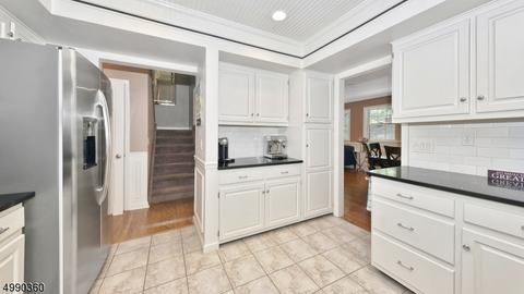 42 Mohawk Trl, Wayne, NJ 07470 photo 11