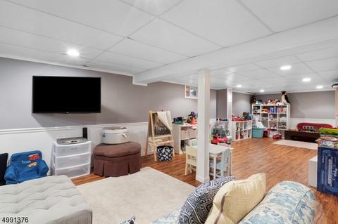 13 Cherry Ln, Mendham, NJ 07945 photo 23